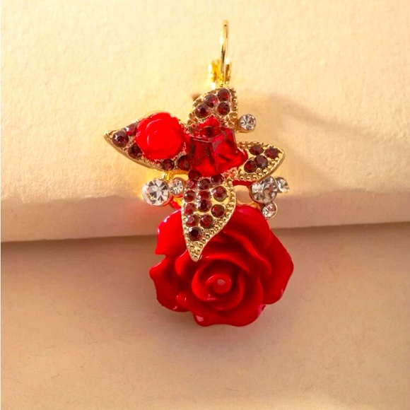 RubyRed Delicate❤️🌹"Roses Are Red" Rhinestone & Gold Leverback Earrings - Picture 3 of 11